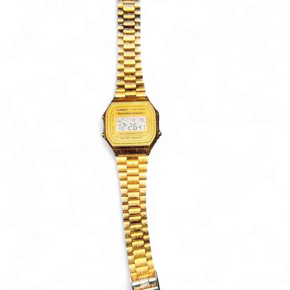 CASIO Vintage  Gold Digital Unisex smartwatch Water resistant ORIGINAL 3298